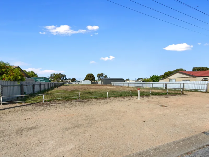 Huge Level Allotment In Town
