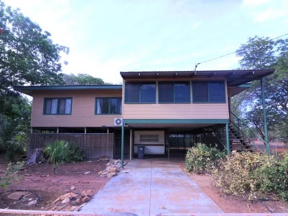 House, Caravan and Even a Piano