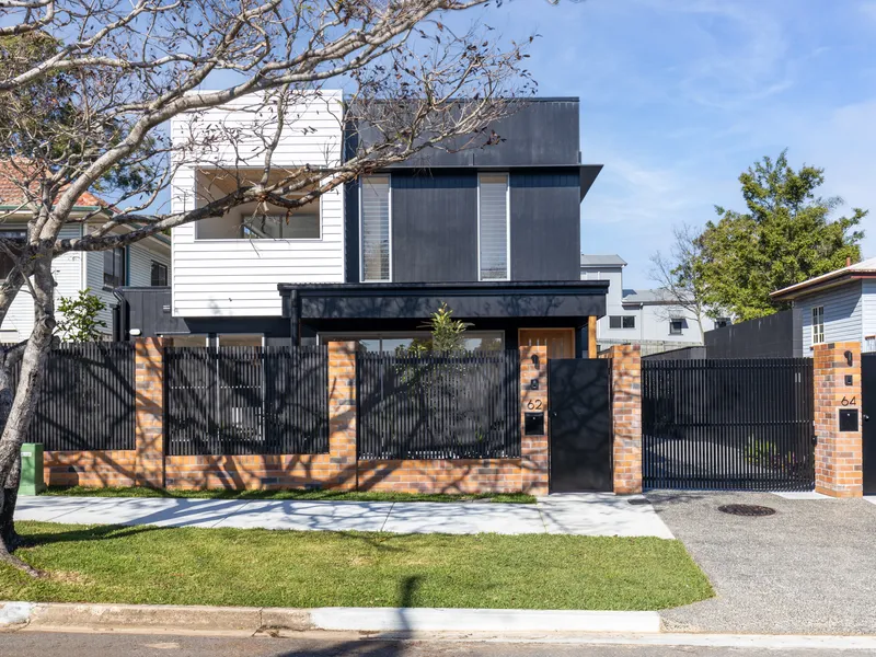 Brand New Luxury Freehold Townhome