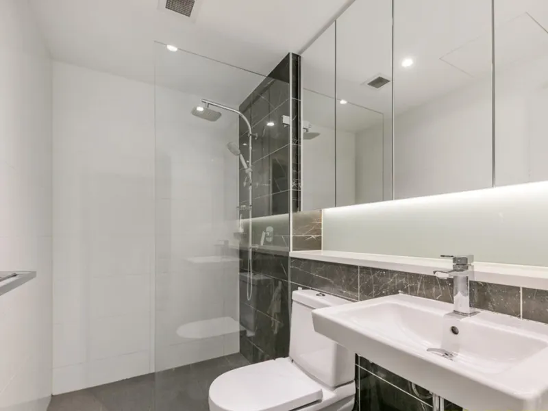 High level 2 bedroom