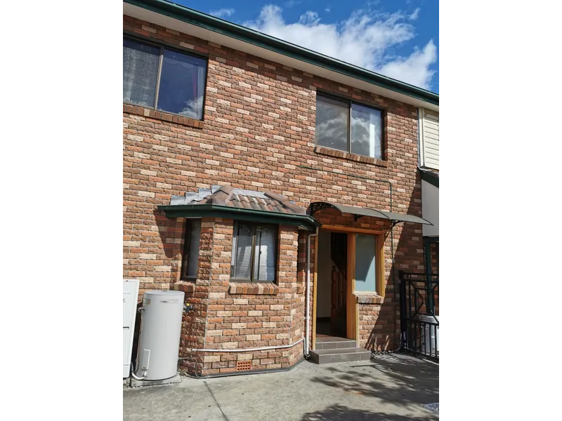 TWO LOVELY BEDROOM UNIT IN A CONVENIENCE LOCATION