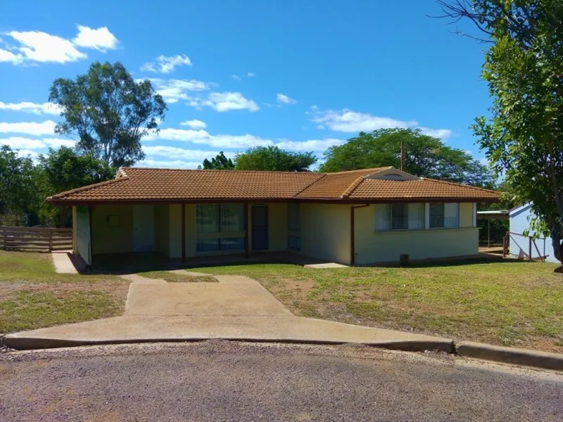 Classic Family Home - Greenvale