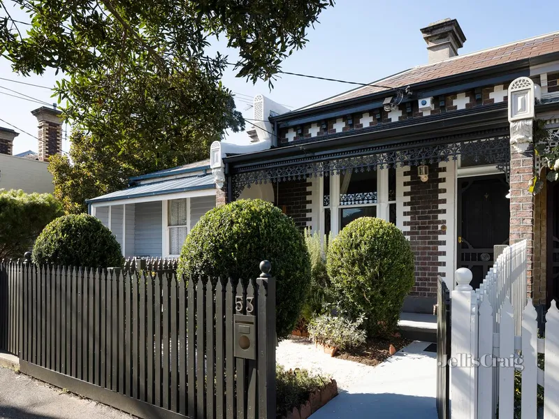 A light-filled 3 bedroom oasis with a beautiful presence