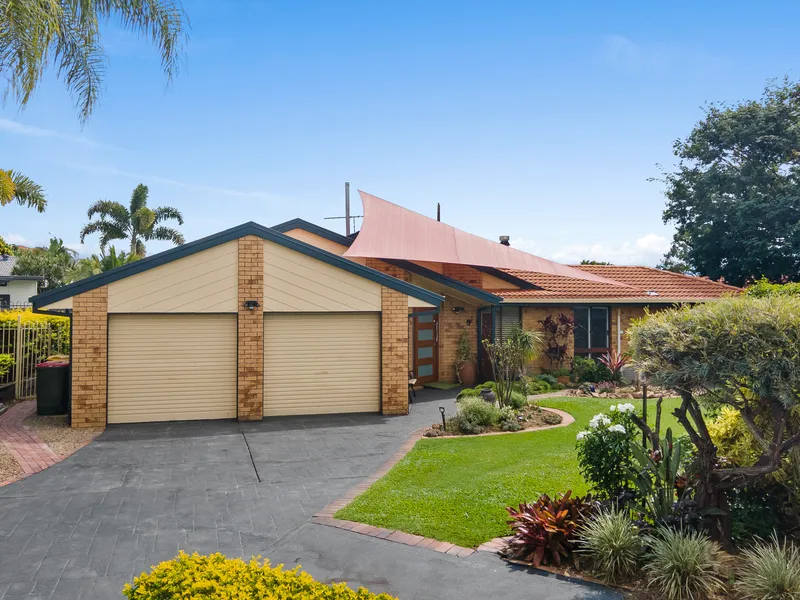 Immaculate Lifestyle Home with Lush Gardens