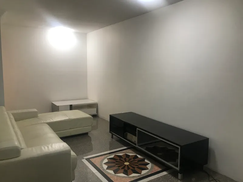 Spacious Granny Flat. Partly furnished/unfurnished. Great location.