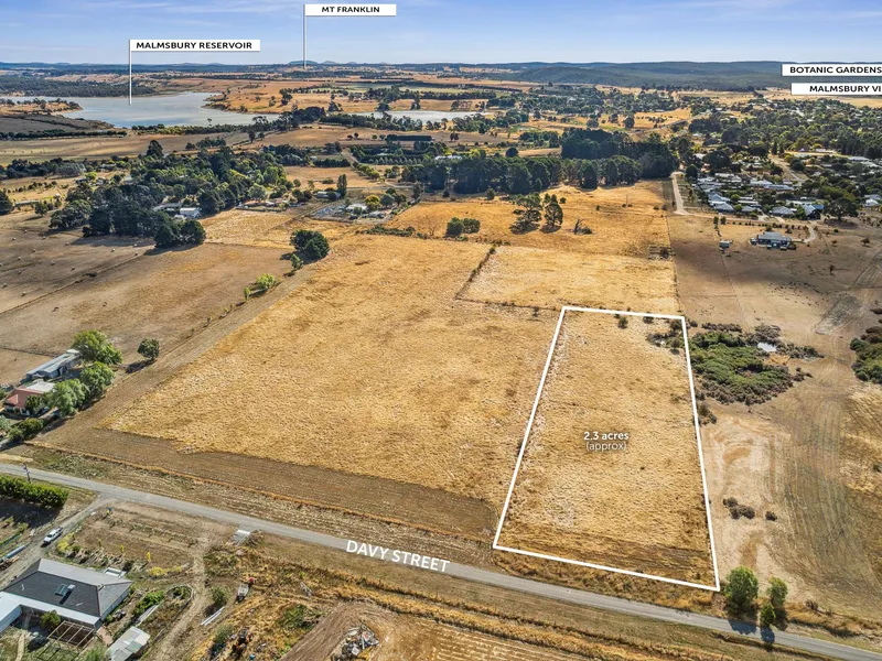 Vacant land of 2.3acres - Awaiting your dream build!