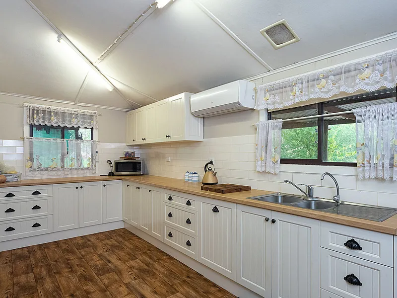 You don't have to be English to live at this address!