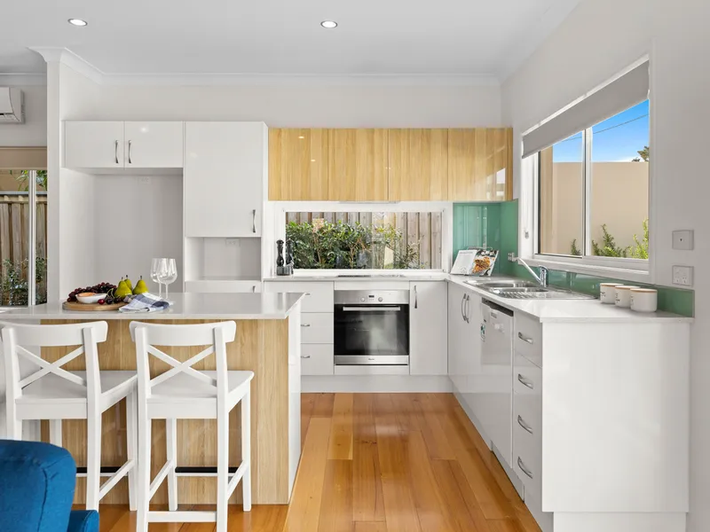 Stunning Townhouse in Perfect Location