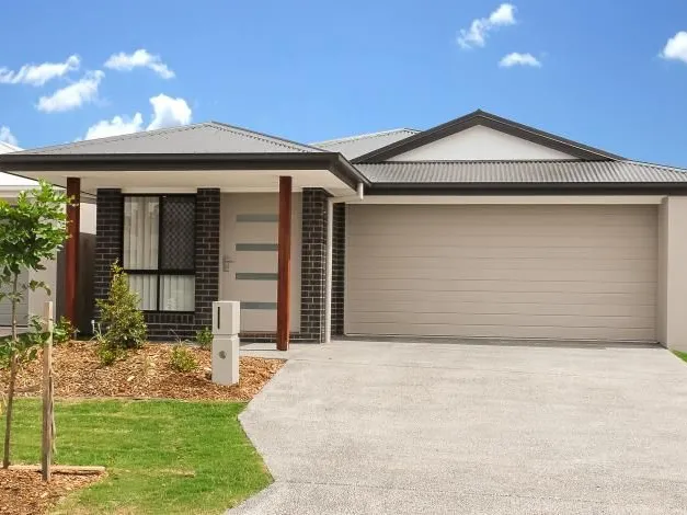 THREE BEDROOM HOME CLOSE TO PARKS AND SCHOOLS