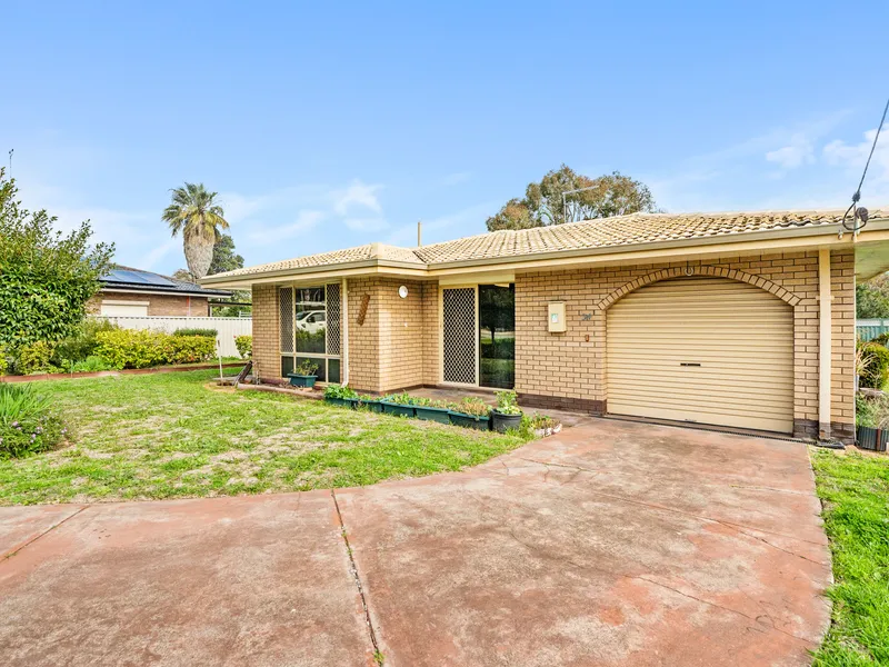 Large Block, Central Mandurah