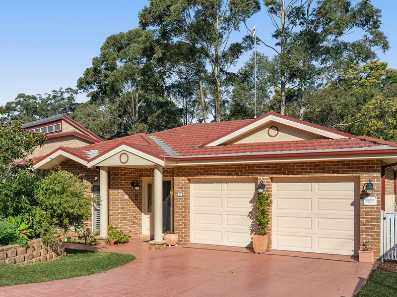 Expansive Single Level Sanctuary