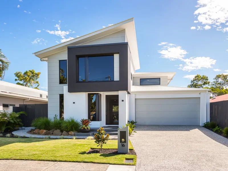 Stunning Brand New Two-Storey Family Home in Central Location