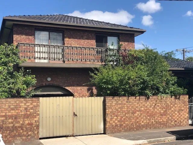 4 BEDROOM HOME IN THE HEART OF YARRAVILLE VILLAGE