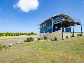 Get down to the coast, your two storey Blue awaits!