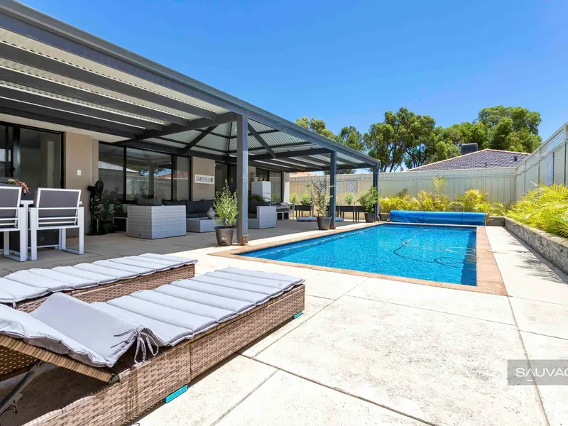 YOUR DREAM HOME AWAITS! START THE CAR