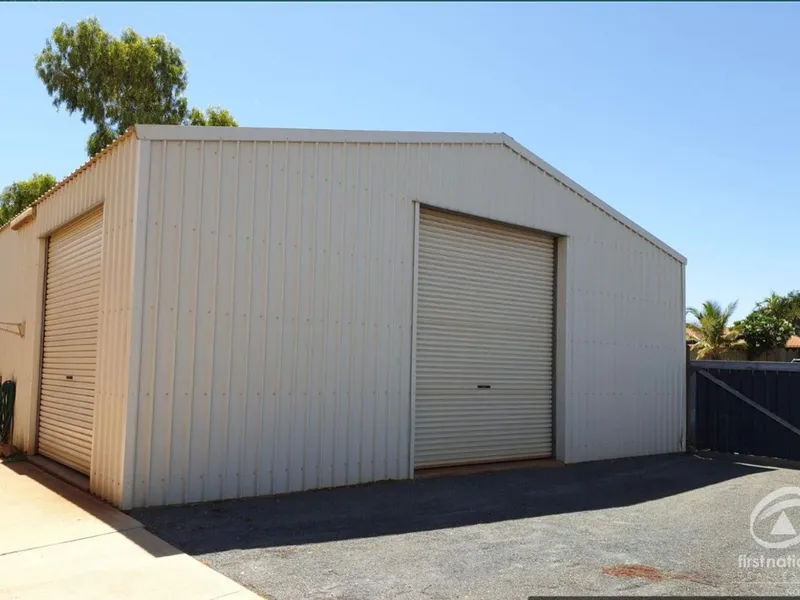 Industrial Sized Workshop + Residence + Pool