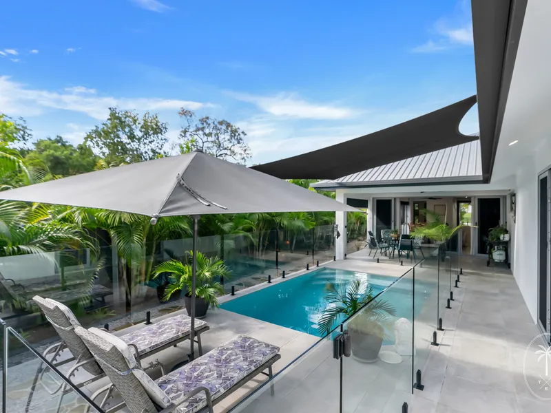 Stunning Modern Oasis