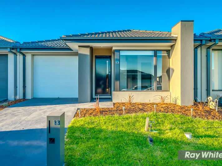 Stylish Three Bedroom Allura Estate Home