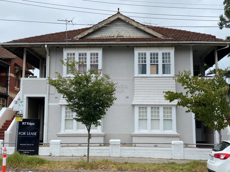 Mansion Style Apartment