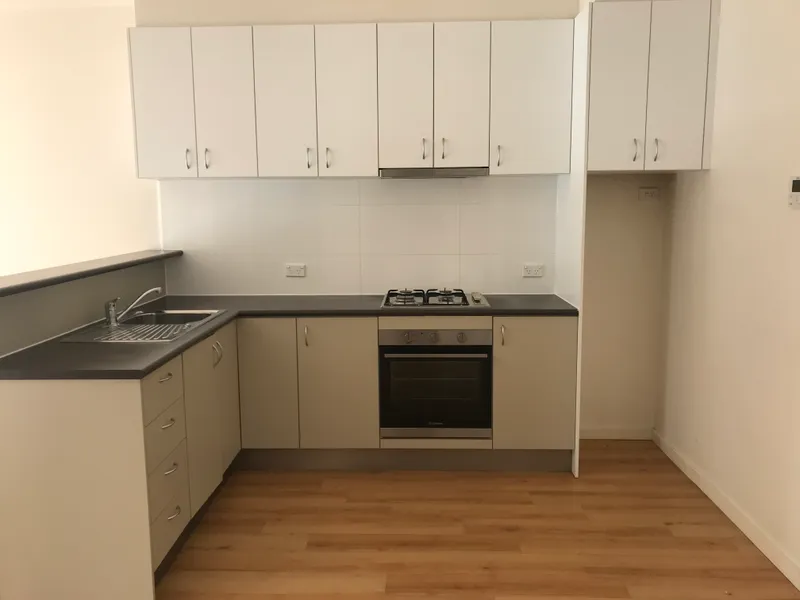 Affordable Housing 1-Bedroom Unit in Ultimo!