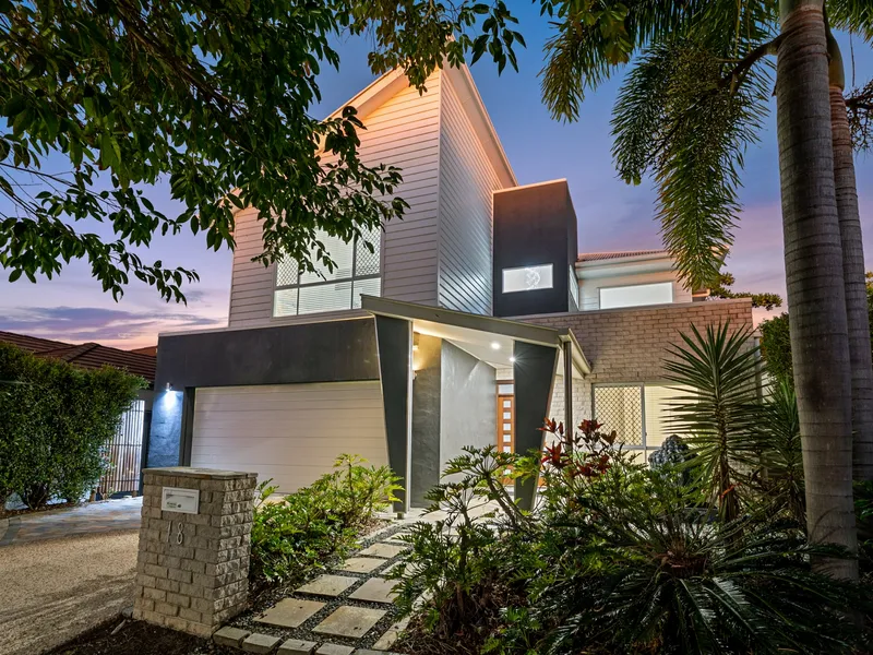 Architecturally Designed, Plus a Tranquil Outlook!