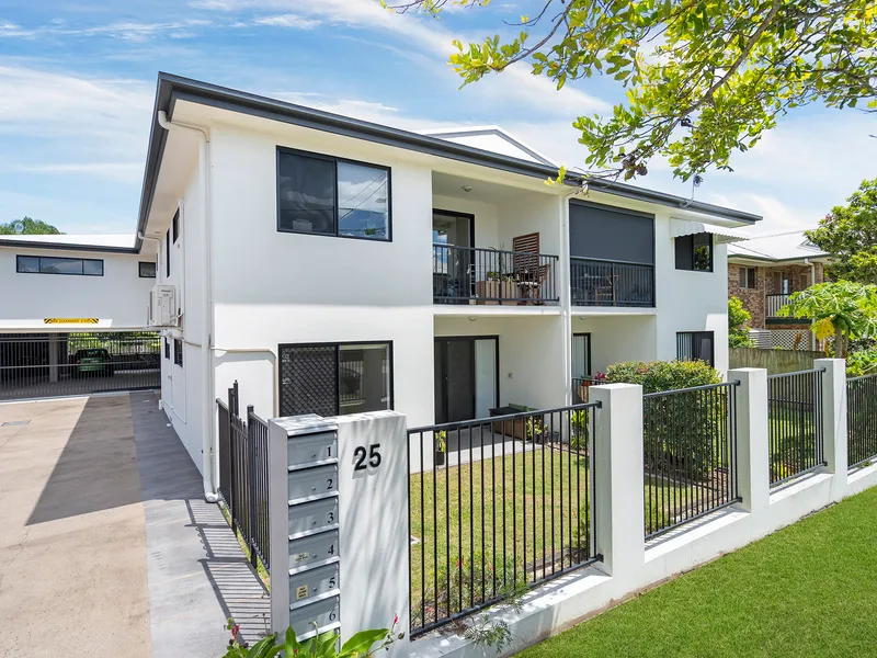 Ground Floor Living - Just 5kms From The CBD