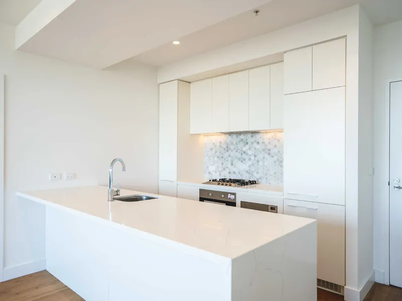 Art Series RESIDENCES [THE CHEN]- Stunning North facing 2 bedroom 2 bathroom apartment with parking 