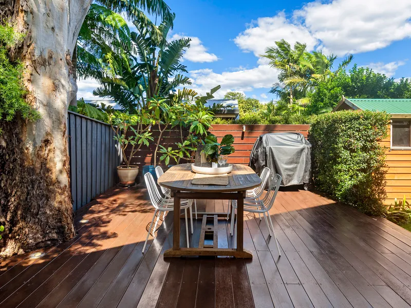 Immaculate and private over-55s townhome