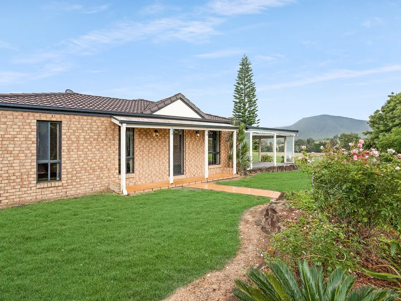 FAMILY HOME NESTLED IN CONONDALE