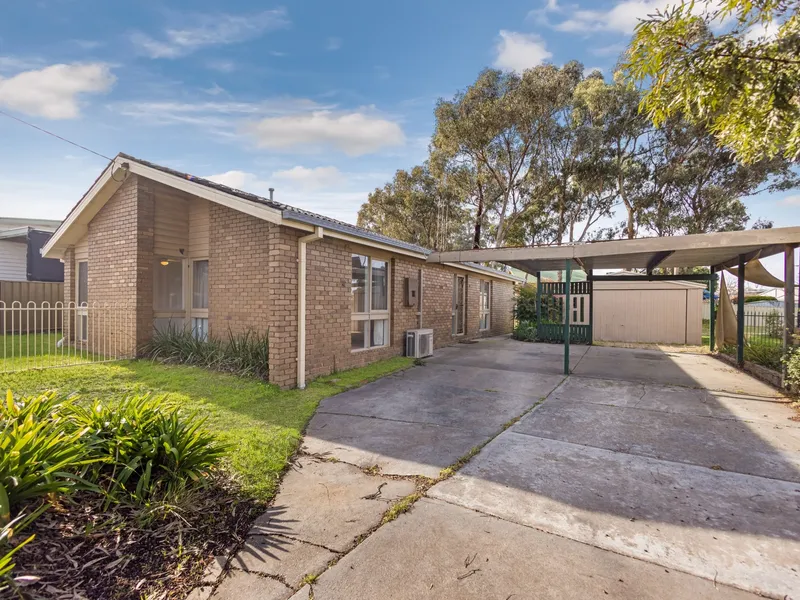Spacious Family Home On Large Allotment