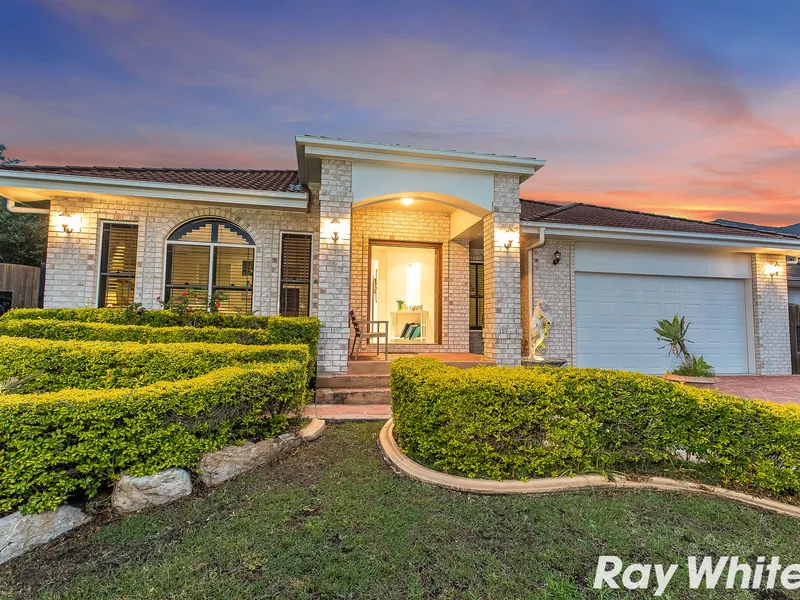 Prestigious Family Living in Castle Hill Estate