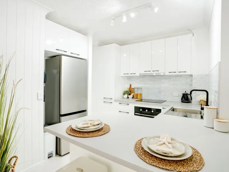 1 Bed Renovated Air Con - Budds Beach