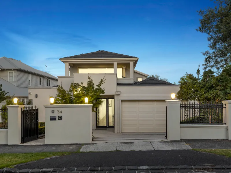 Exquisite living in the leafy green streets of Mont Albert