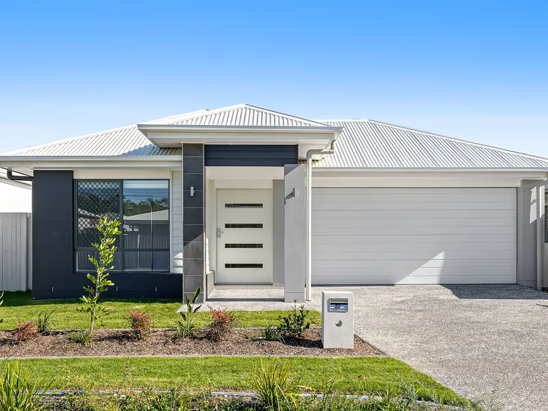 Stylish Family Home In Heart Of Greenbank