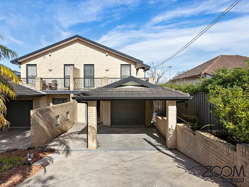 PERFECT FAMILY HOME | EARLWOOD