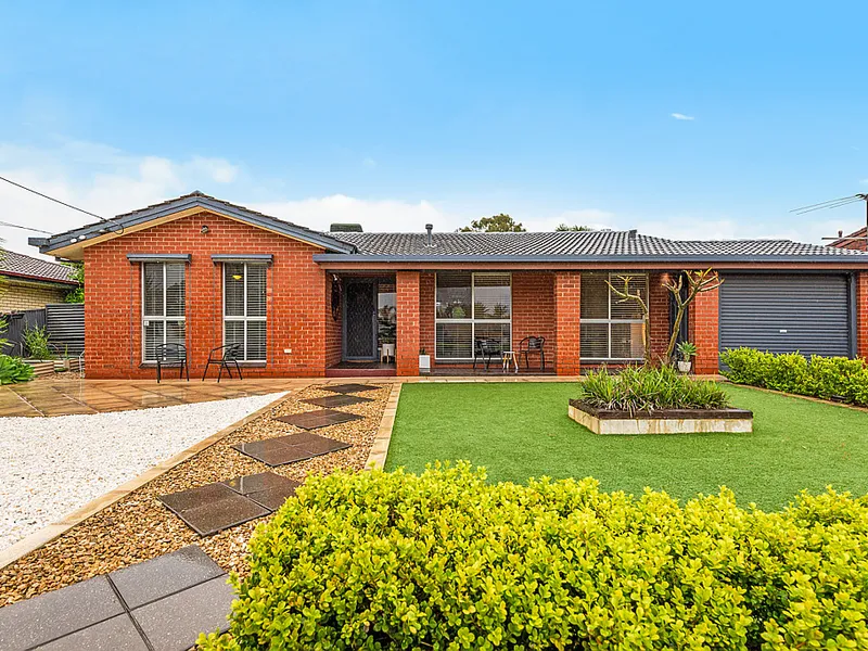 Prepare to fall in love with this stunning family home, that offers everything you've been looking for