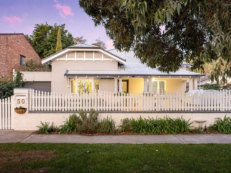 What an opportunity a RARE character cottage