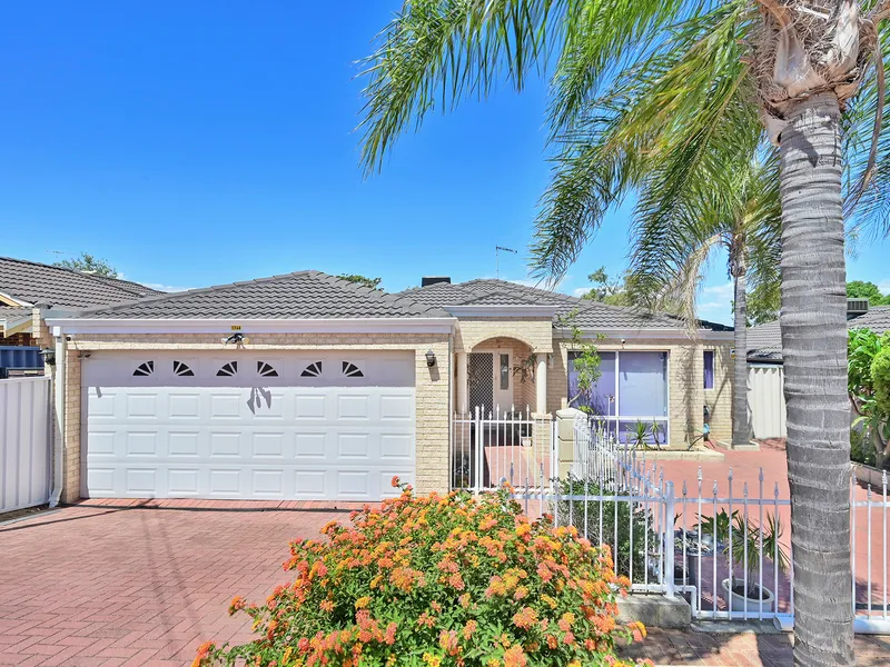 Charming and spacious front strata home.
