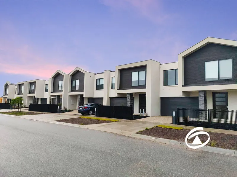 KADUNA PARK TOWNHOUSE
