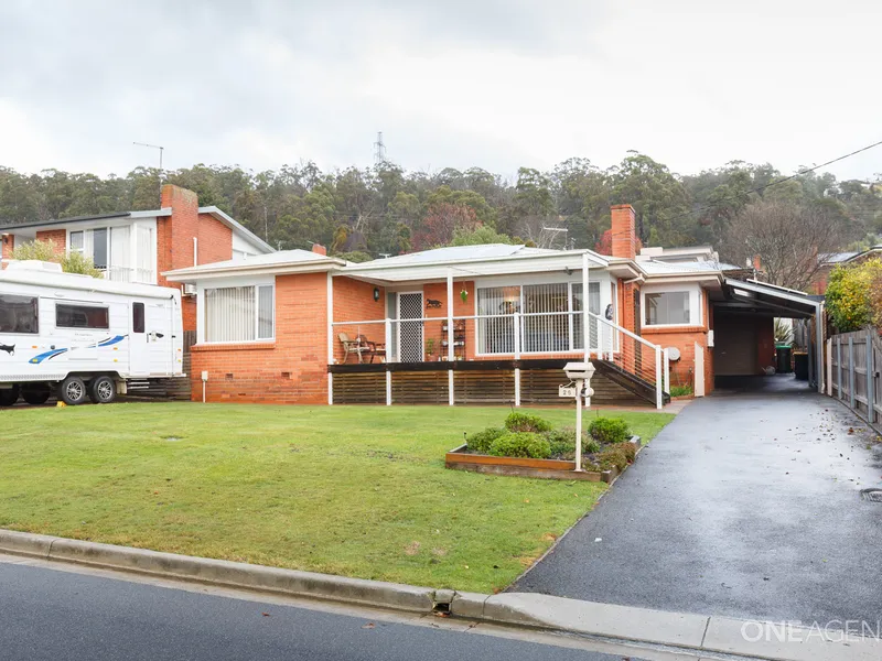 OPEN HOMES THURSDAY 10TH JUNE 12:00-12:30, FRIDAY 11TH JUNE 12:00-12:30, SATURDAY 12TH JUNE 9:30-10:00