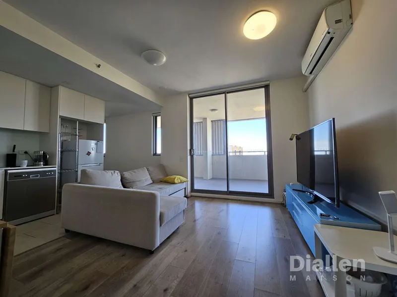 Near New Modern Two Bedroom Apartment With Fully Furniture
