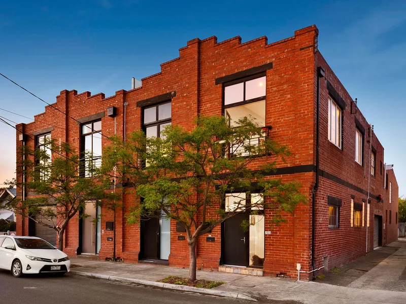 UNIQUE WAREHOUSE OFFERING IN THE HEART OF NORTHCOTE