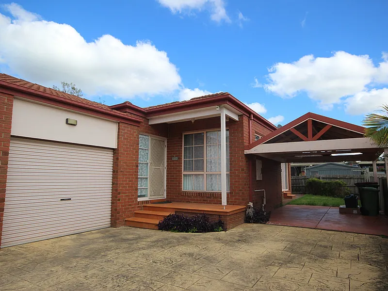 3 bedroom Villa unit in great position