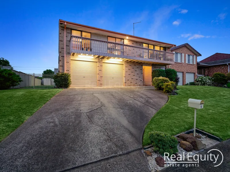 High Set Residence with Extensive City Views