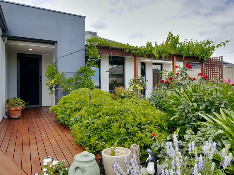 Lovely Family Home in a Quiet Street, Under offer