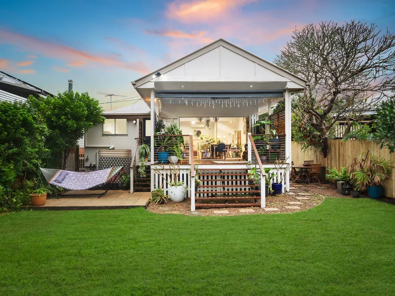 Low-Set Post War Cottage on Kedron Brook's Doorstep