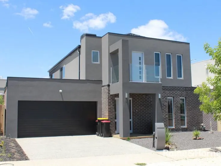 Exquisite 4 Bedroom Home!