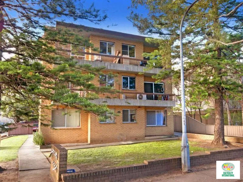 Two-bedroom unit centrally located in Westmead