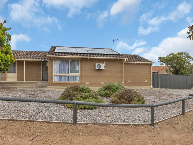 Lovely Family Home in Prime Location.