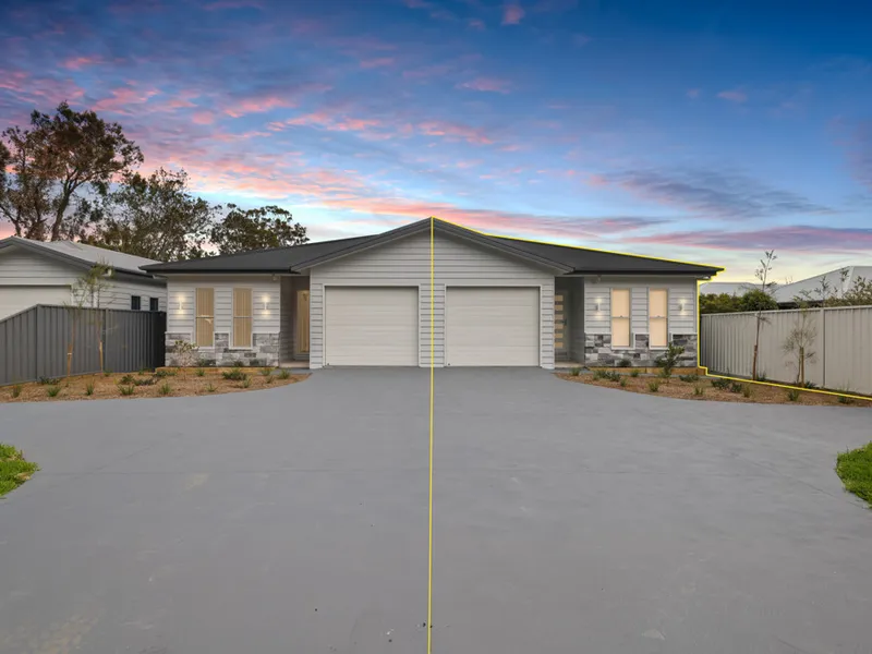 Brand New Duplex: Ready to move in or rent!